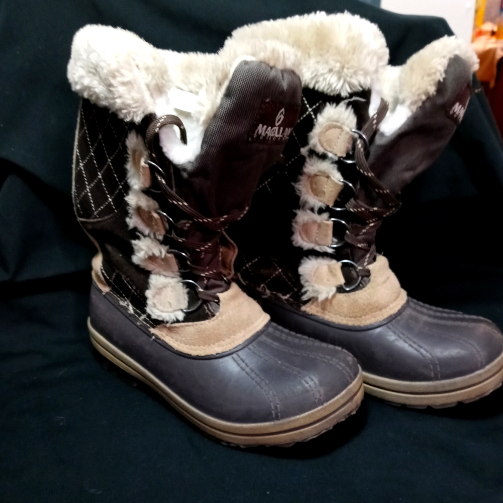 Womens boots